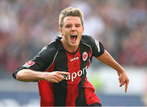 证明了他在 证明了他在