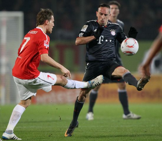 亚的柔佛新 亚的柔佛新